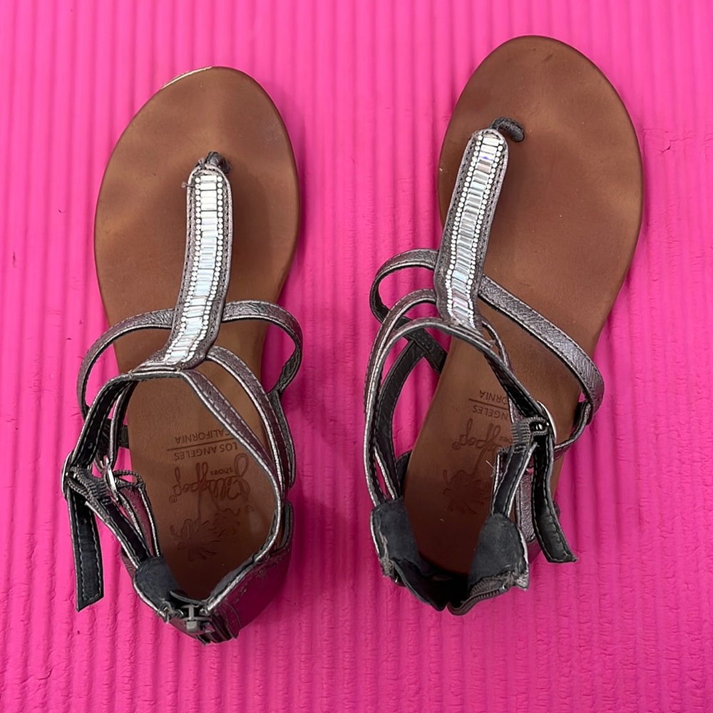 Jellypop Silver Sandals | Size 6